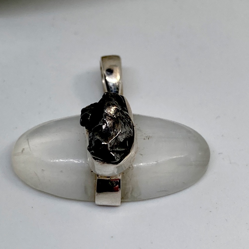 🆕 SELENITE AND CAMPO DEL CIELO METEORITE PENDANT